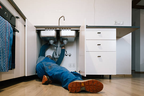 Professional Drain Cleaning technician working in Saint Paul, OR